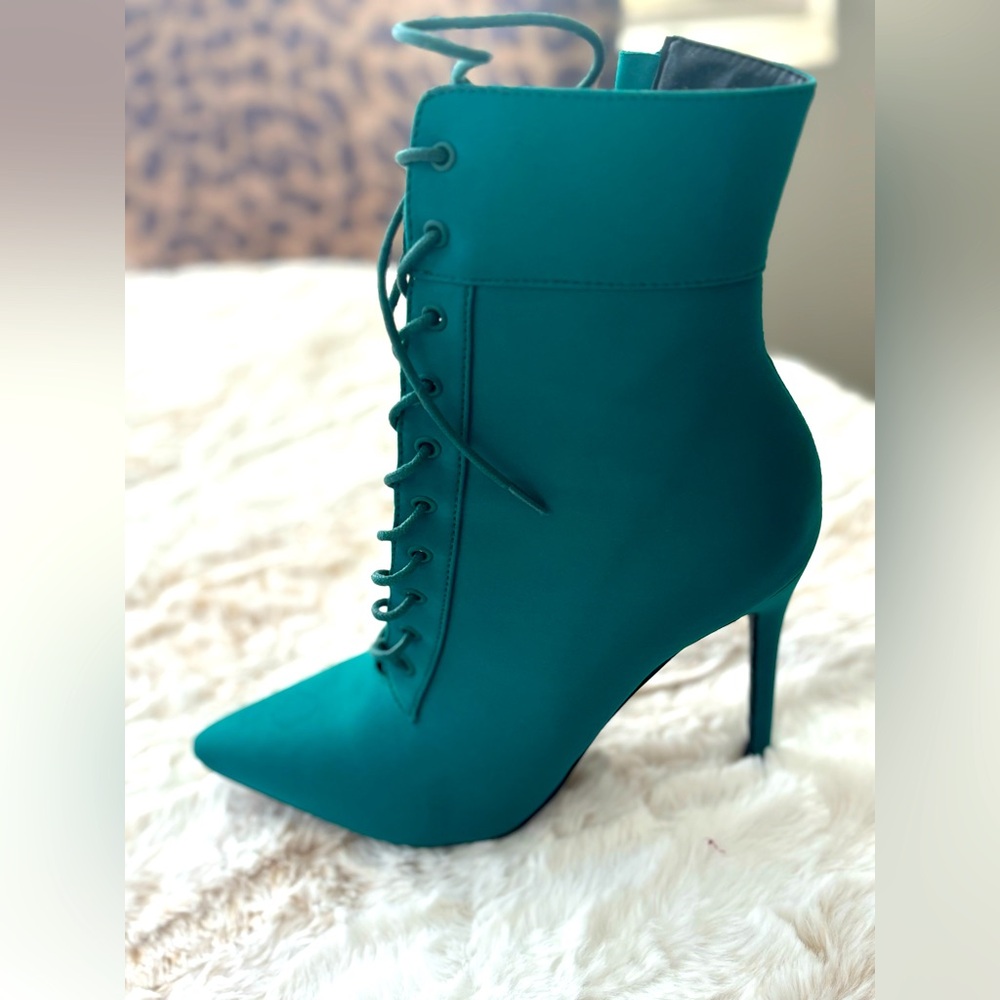 Azalea Wang Green Nylon Stiletto High
Heel Booties